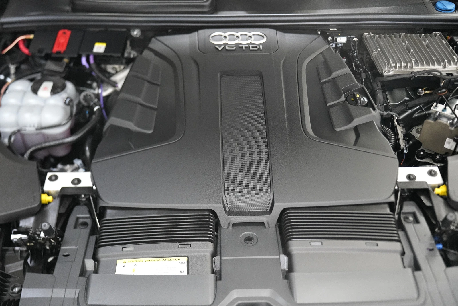 Audi Q8 50TDI Quattro S Line Bang&Olufsen | Mobile.bg   15