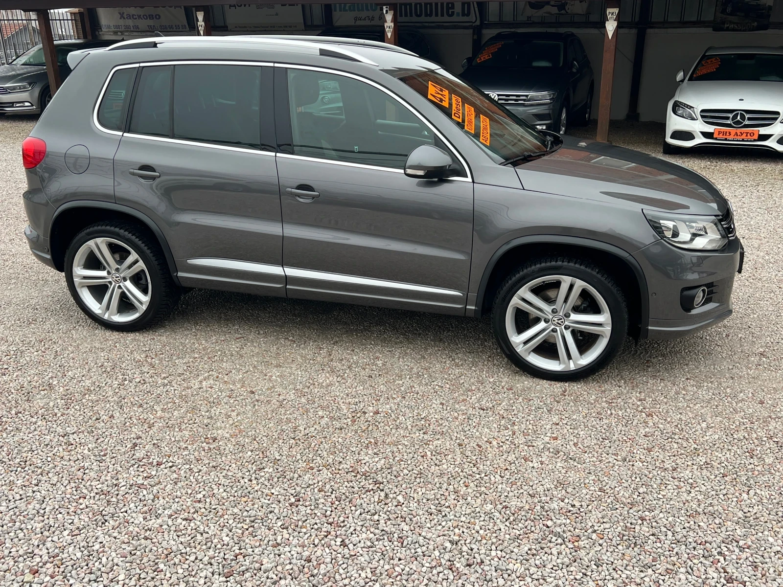 VW Tiguan 2.0TDI* R-LINE* 177ks* LED* FACE-LIFT* LIZING - изображение 9