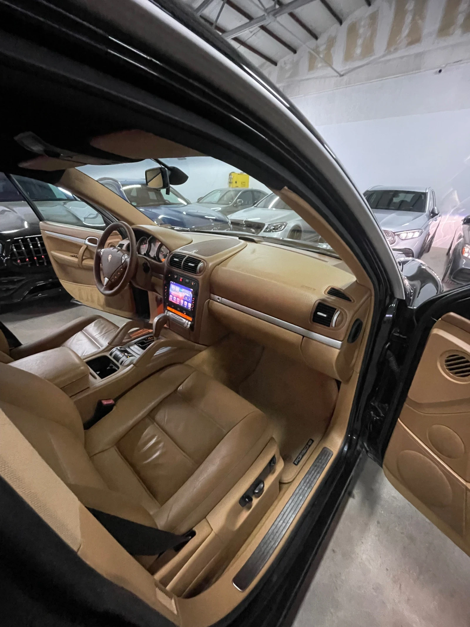 Porsche Cayenne 4.5S/LPG/Подгрев/нави/въздух/КАТО НОВА!!!, снимка 12 - Автомобили и джипове - 53714024