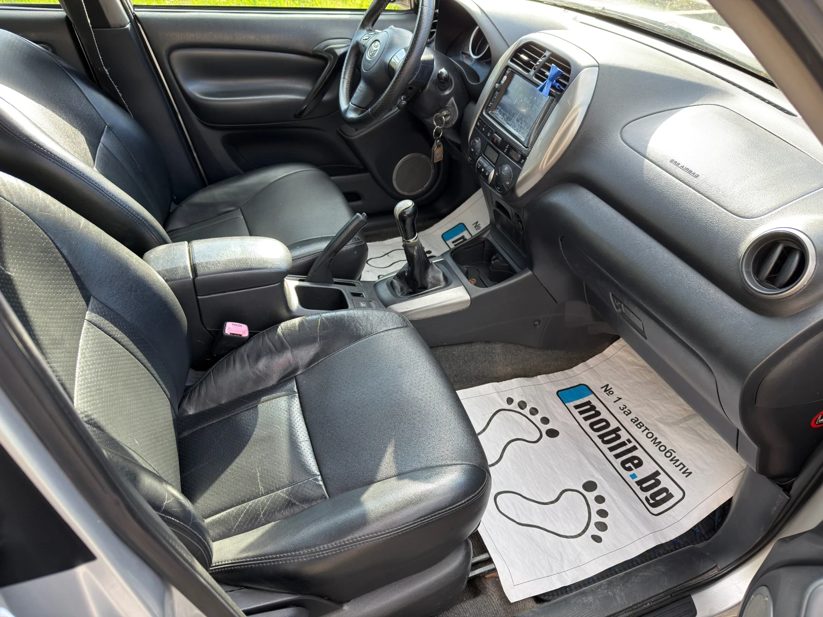 Toyota Rav4 2.0* D4D* 4x4* 116k.c* КОЖА* , снимка 8 - Автомобили и джипове - 54347975