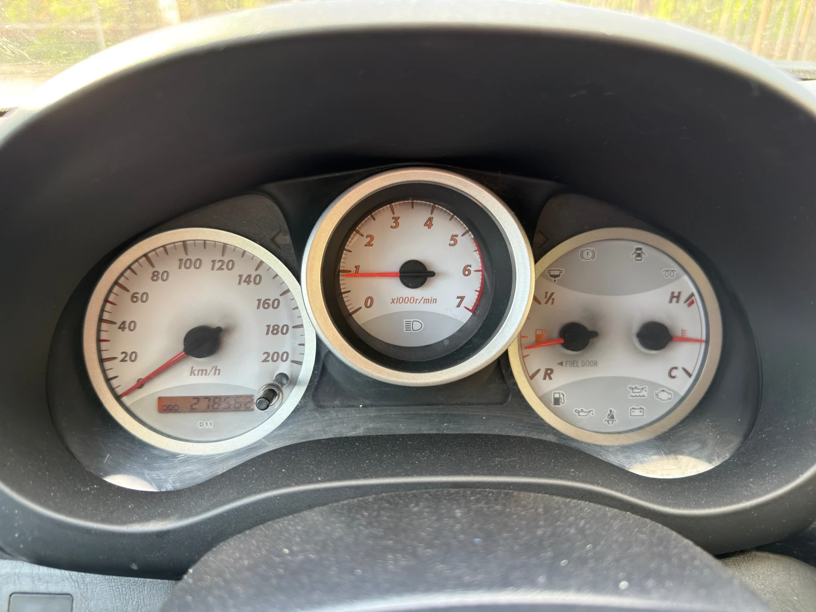 Toyota Rav4 2.0* D4D* 4x4* 116k.c* КОЖА* , снимка 12 - Автомобили и джипове - 54347975