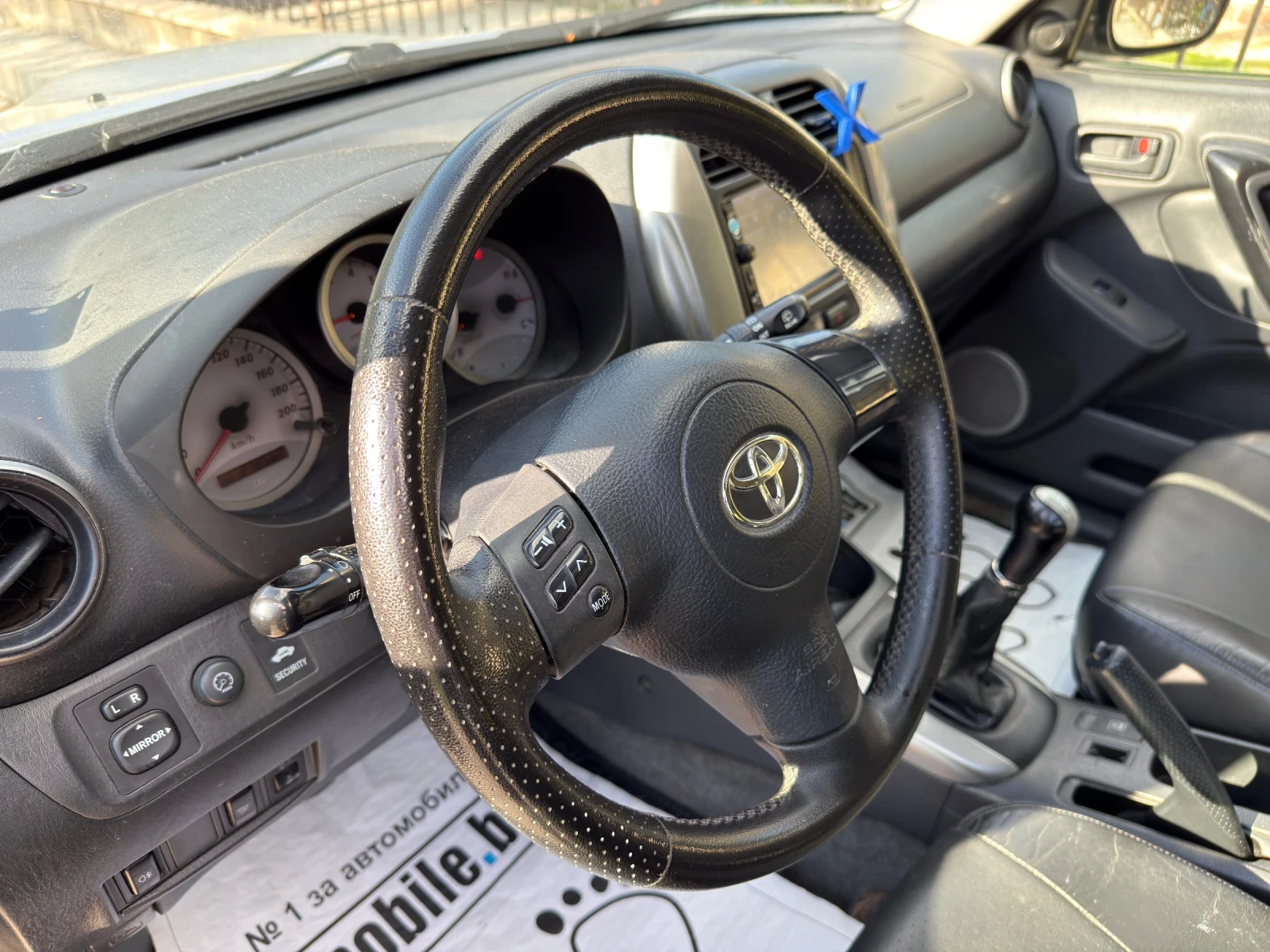 Toyota Rav4 2.0* D4D* 4x4* 116k.c* КОЖА* , снимка 13 - Автомобили и джипове - 54347975