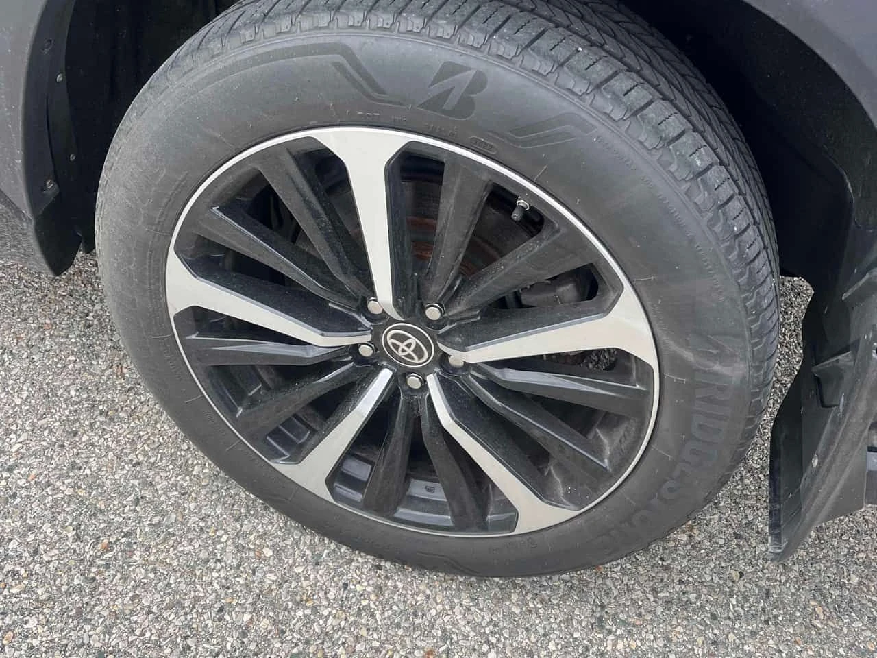 Toyota Highlander * XSE * CARFAX * ПОДГРЕВИ * ПАНО * KEYLESS, снимка 7 - Автомобили и джипове - 54632194