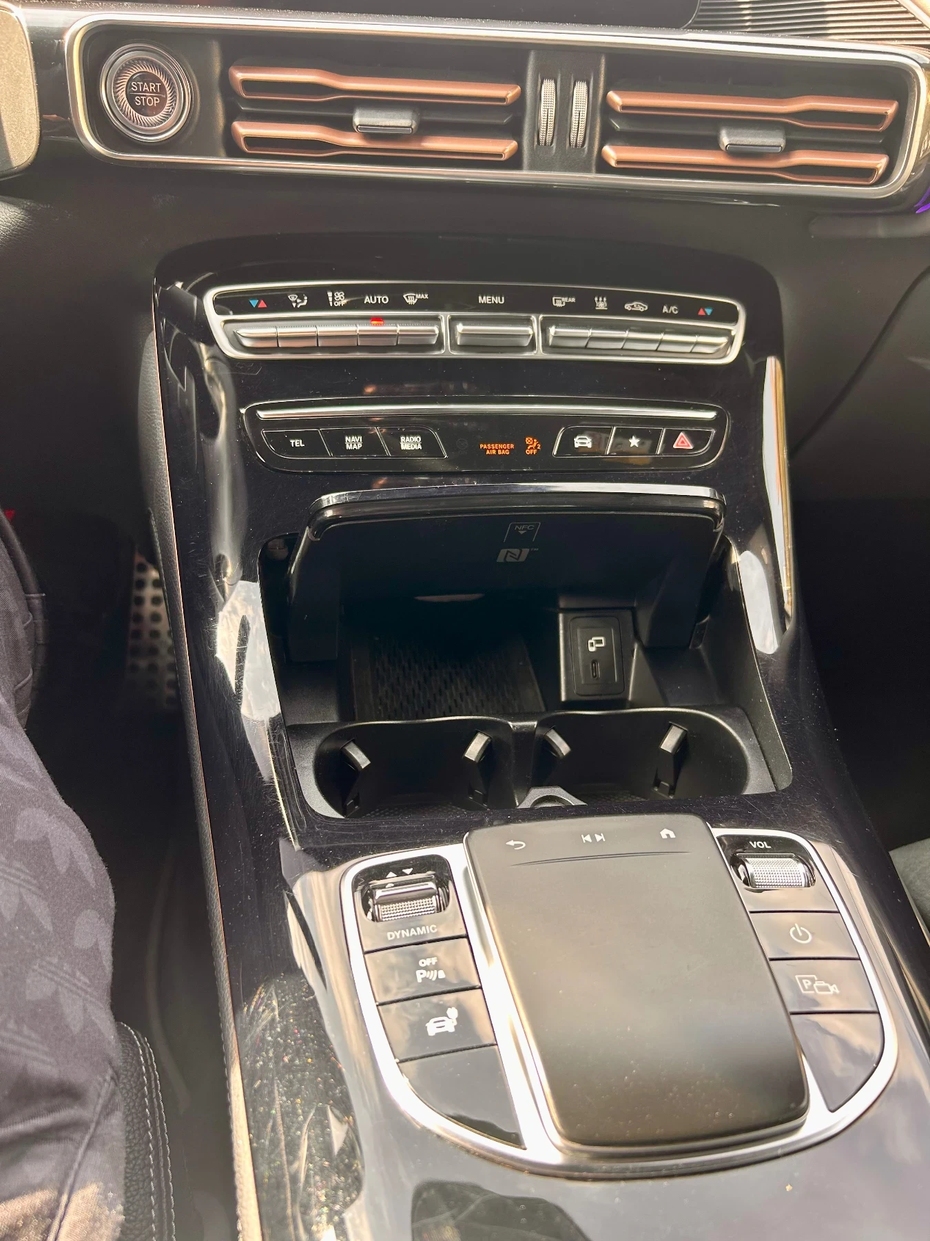 Mercedes-Benz EQC BURMASTER Памет 360 Камера, снимка 7 - Автомобили и джипове - 55145570