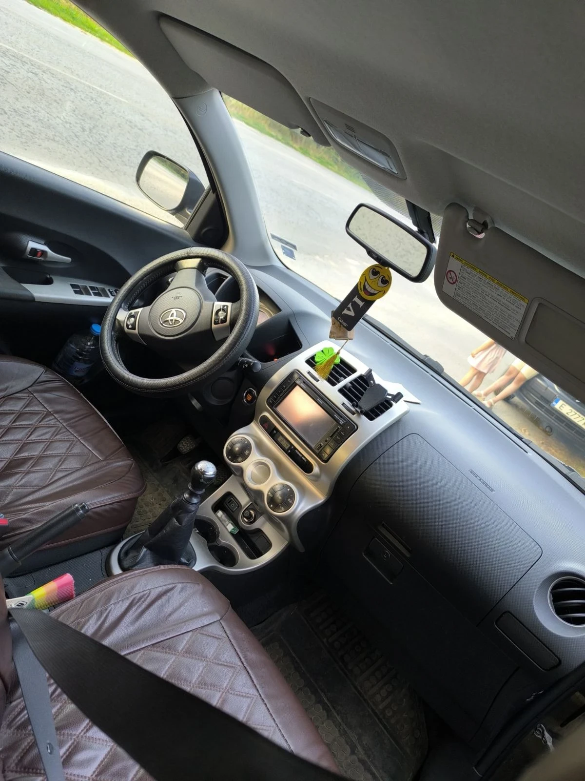 Toyota Urban Cruiser, снимка 4 - Автомобили и джипове - 55160380