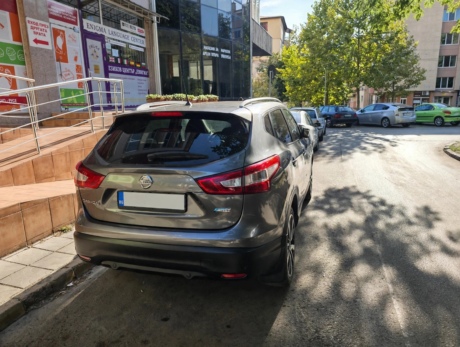 Nissan Qashqai Като Нов 91000 км, снимка 2 - Автомобили и джипове - 56085870