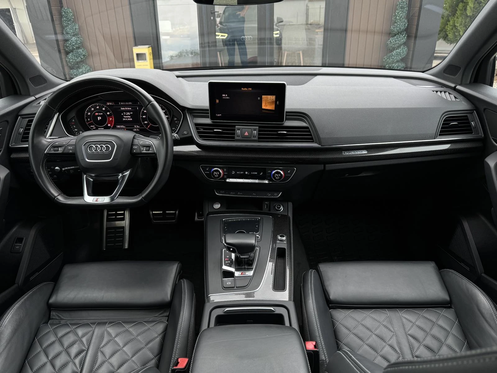 Audi SQ5 3.0TFSI* B&O* QUATTRO, снимка 8 - Автомобили и джипове - 56359430