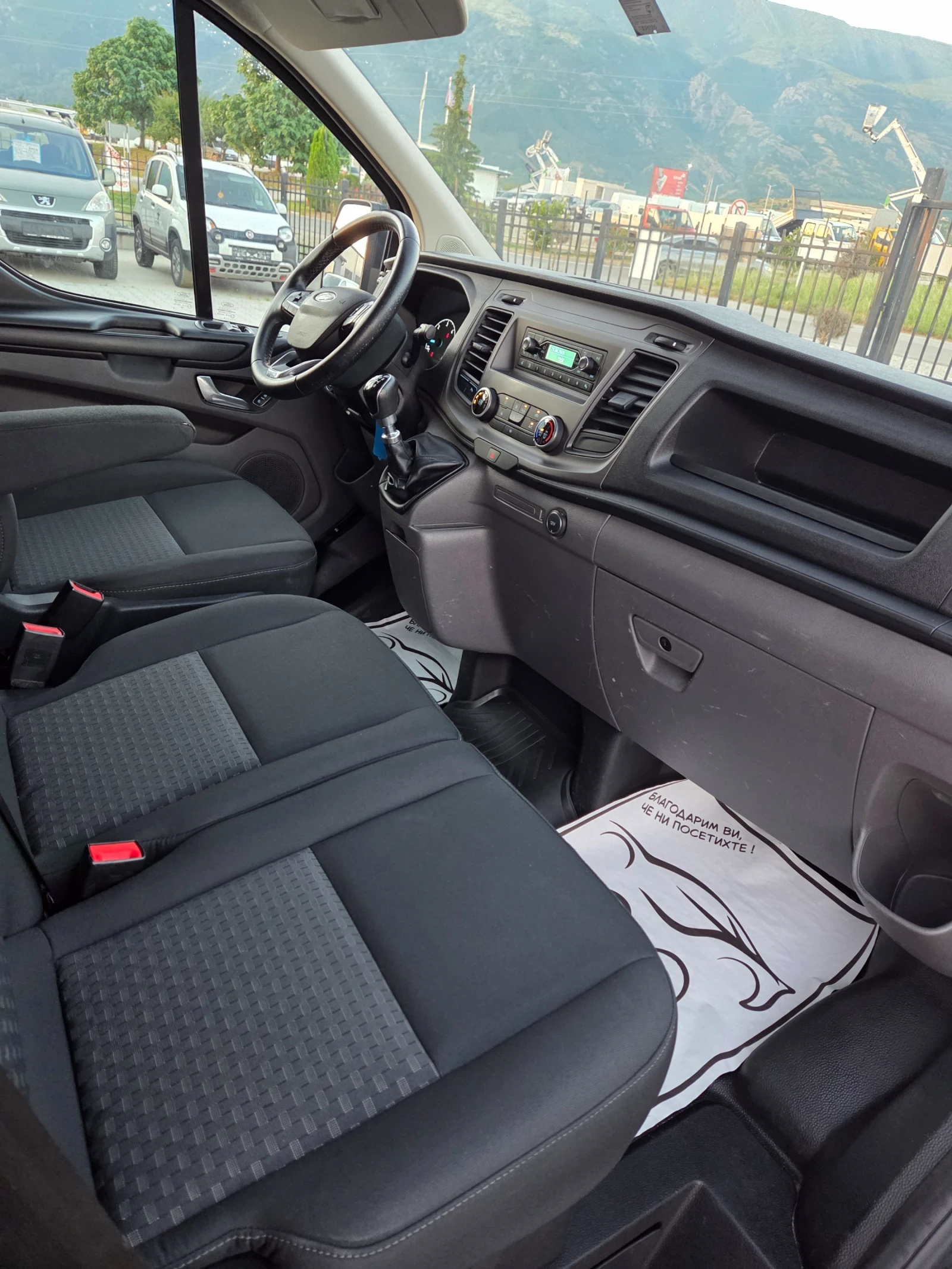 Ford Transit Custom 2.0 TDCI евро 6 топ !, снимка 9 - Бусове и автобуси - 55082340