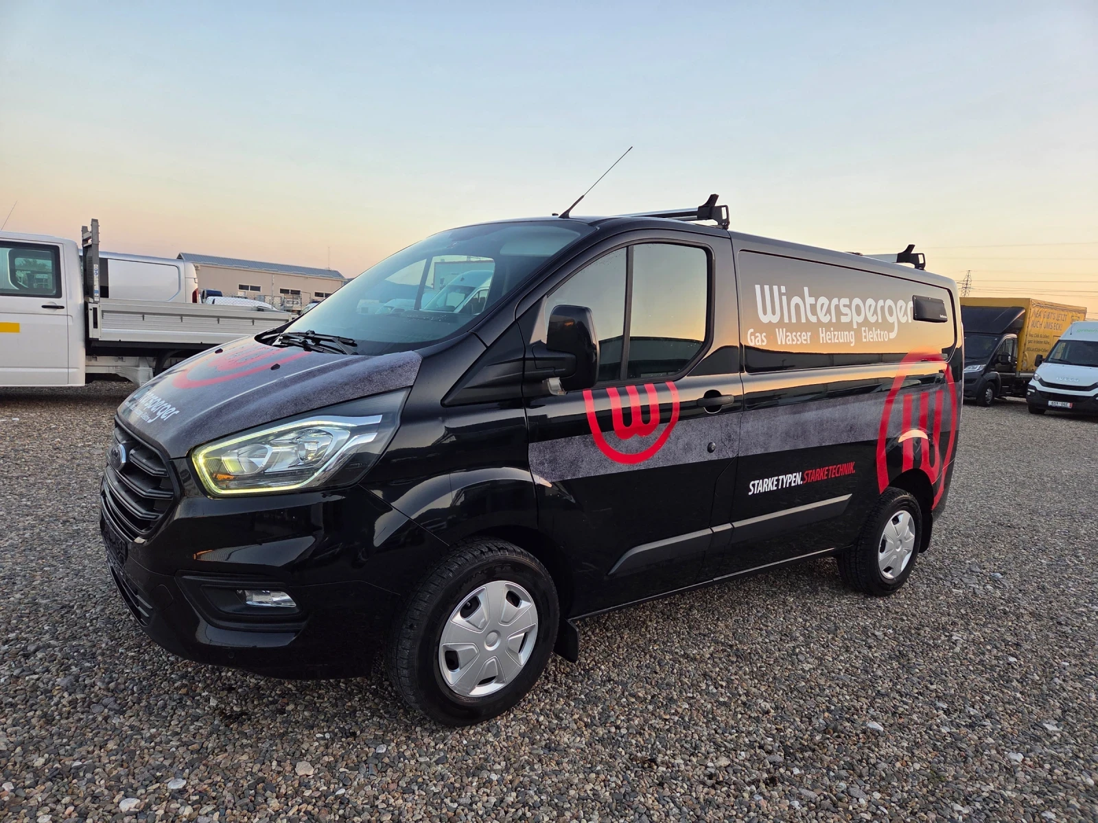 Ford Transit Custom 2.0 TDCI евро 6 топ !, снимка 3 - Бусове и автобуси - 55082340
