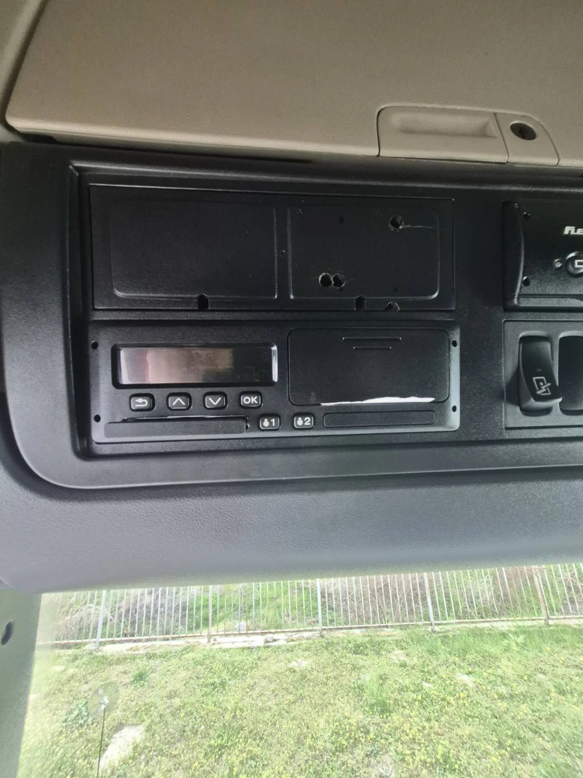 Scania R 420 LA, снимка 9 - Камиони - 54077012