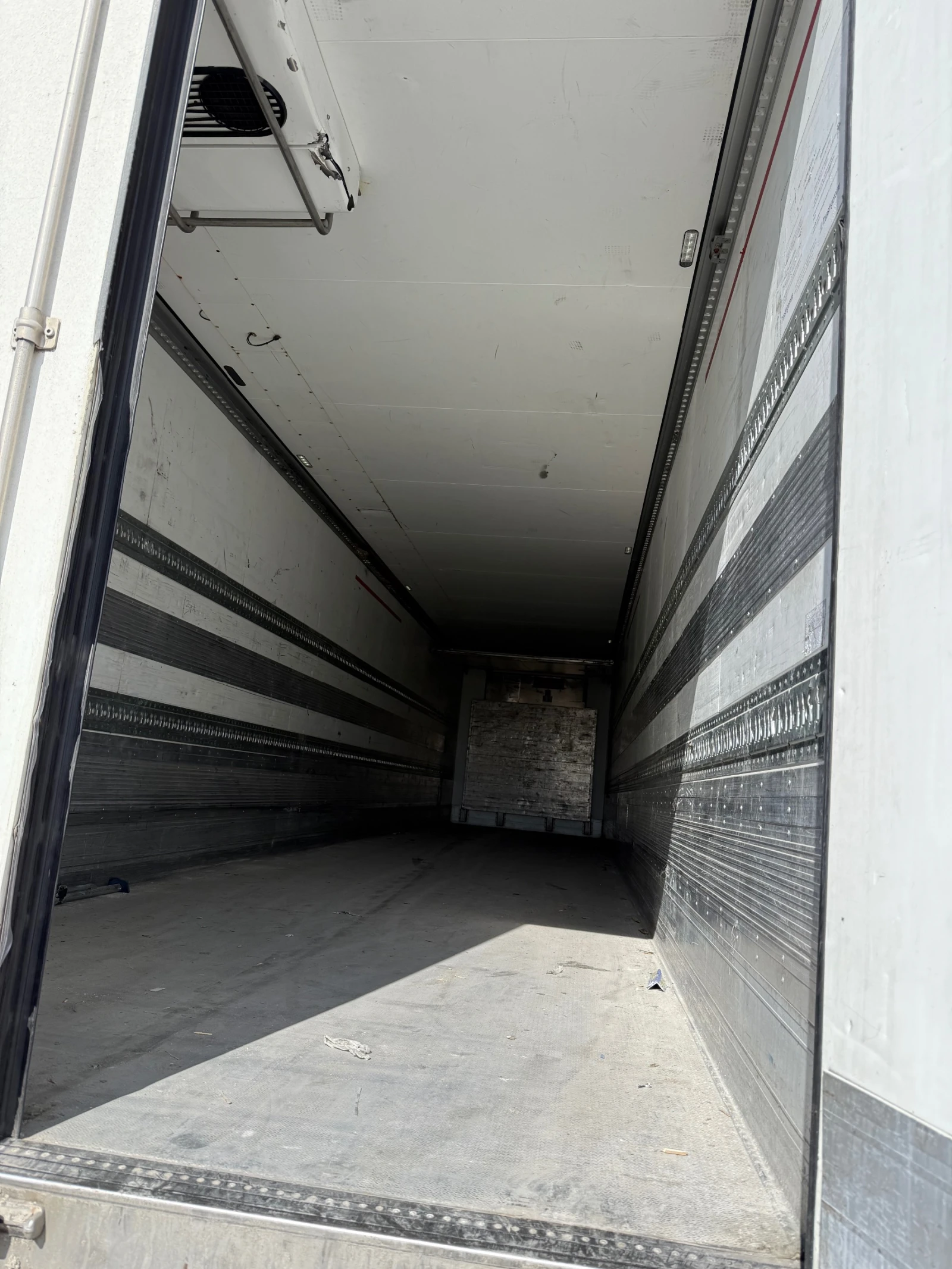 Daf XF 105 Хладилна Композиция, снимка 13 - Камиони - 54609959