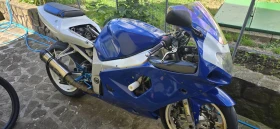 Suzuki Gsxr K2 600, снимка 2
