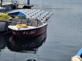 Моторна яхта Собствено производство цена с колесара, снимка 1 - Воден транспорт - 47533656