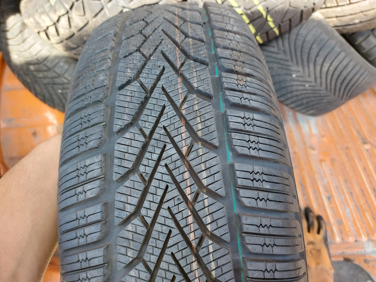  215/60R16 | Mobile.bg   1