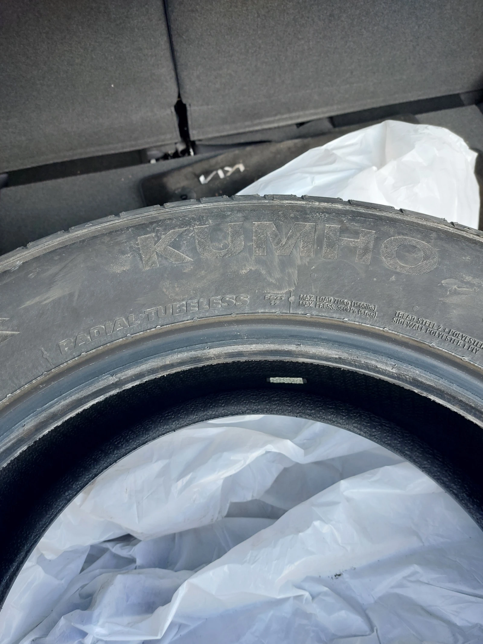 Гуми Летни 215/60R17, снимка 2 - Гуми и джанти - 53825763
