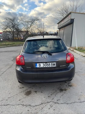 Toyota Auris 1.6/Газ, снимка 4