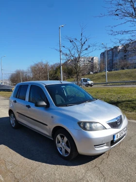 Обява за продажба на Mazda 2 1.2i 16V клима ~4 300 лв. - изображение 7