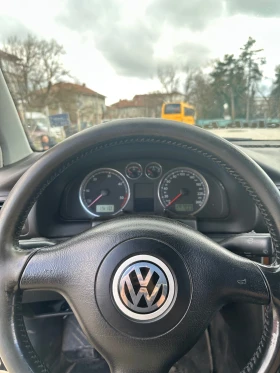 VW Passat - 2250 € / 4400.62 лв. - 18009197 11