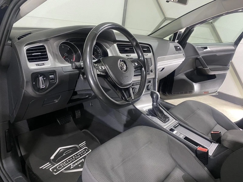 VW Golf 1.6 TDI, снимка 7 - Автомобили и джипове - 43970080