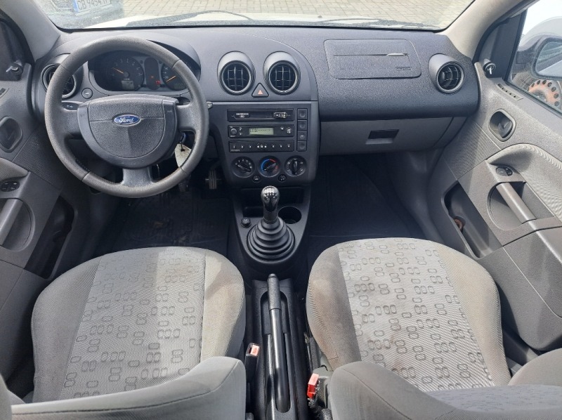 Ford Fiesta 1.4 DURATEC 16V, снимка 7 - Автомобили и джипове - 45941690