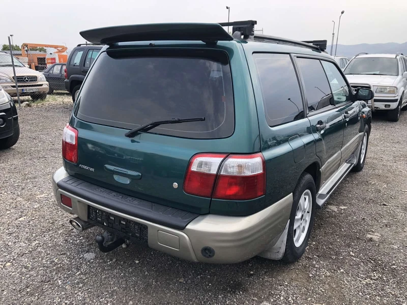 Subaru Forester 4х4  газов инжекцион, снимка 10 - Автомобили и джипове - 46948904