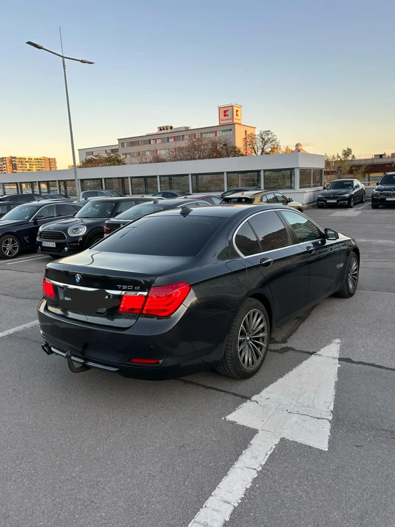 BMW 730, снимка 4 - Автомобили и джипове - 48040731