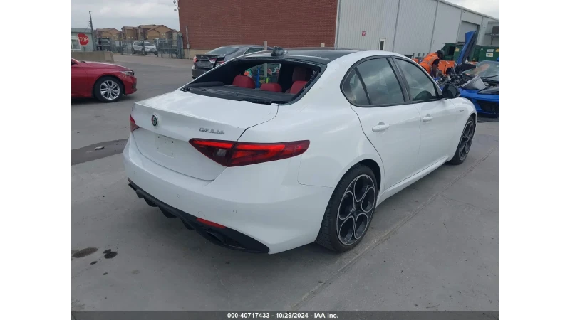 Alfa Romeo Giulia, снимка 6 - Автомобили и джипове - 48726065