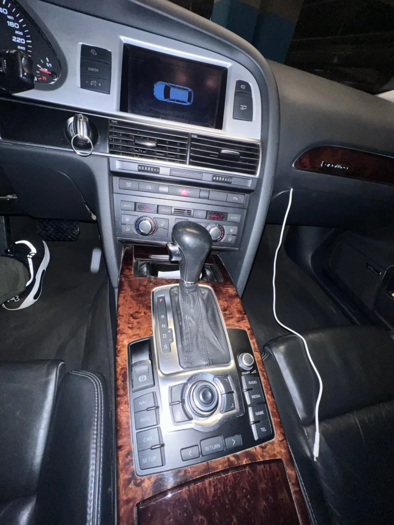 Audi A6 Allroad, снимка 6 - Автомобили и джипове - 52543896