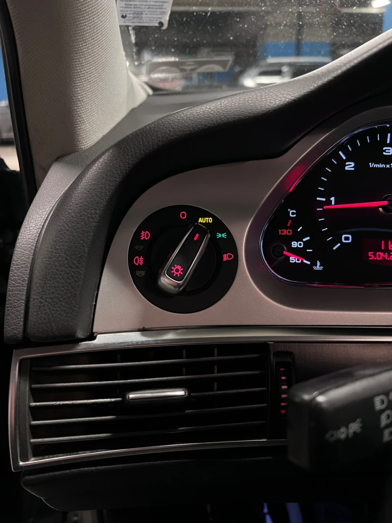 Audi A6 Allroad, снимка 9 - Автомобили и джипове - 52543896