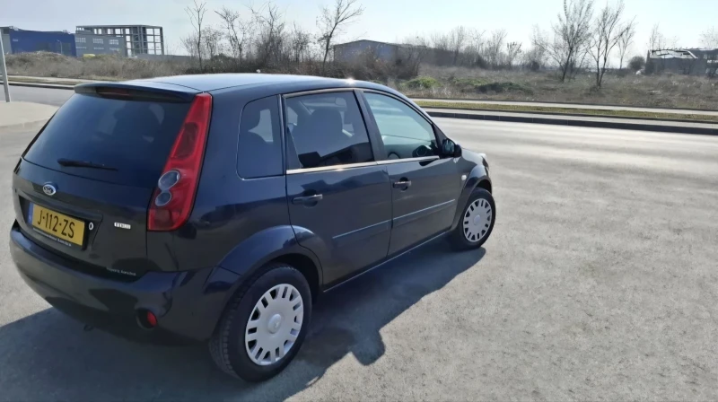 Ford Fiesta, снимка 5 - Автомобили и джипове - 52712119