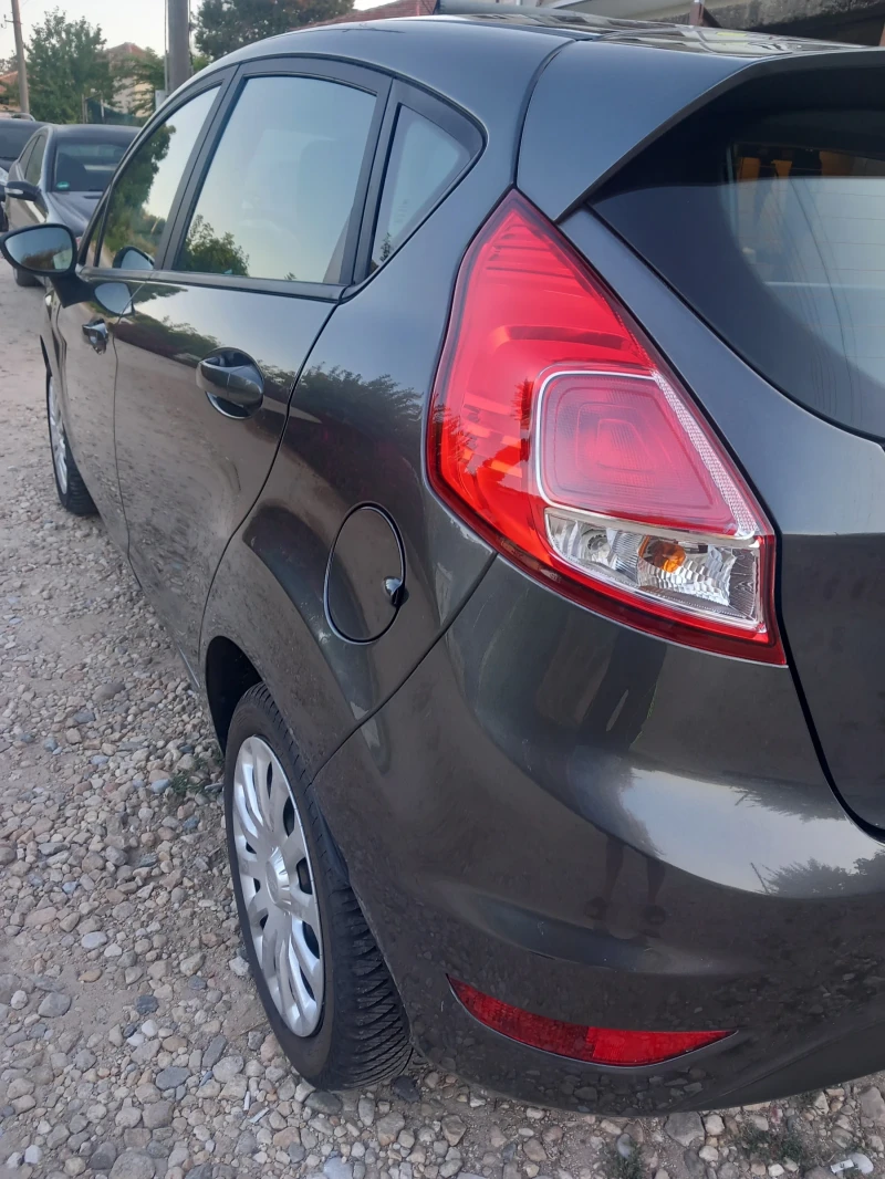 Ford Fiesta 52069км 1.25, снимка 5 - Автомобили и джипове - 52346999