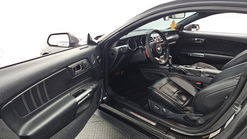 Ford Mustang 2.3L ECOBOOST autogeorge.com, снимка 8 - Автомобили и джипове - 51903131