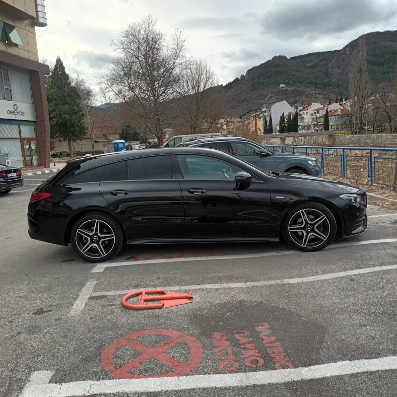 Mercedes-Benz CLA 200 Shooting breke AMG Night Edition, снимка 6 - Автомобили и джипове - 52717361