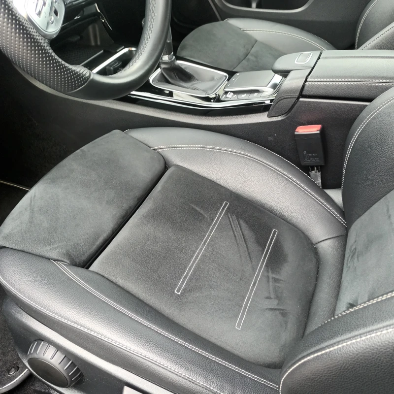 Mercedes-Benz CLA 200 Shooting breke AMG Night Edition, снимка 8 - Автомобили и джипове - 52717361