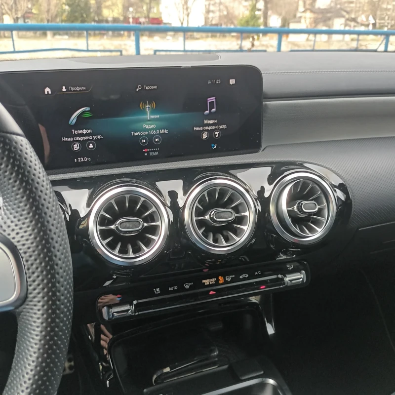 Mercedes-Benz CLA 200 Shooting breke AMG Night Edition, снимка 10 - Автомобили и джипове - 52717361