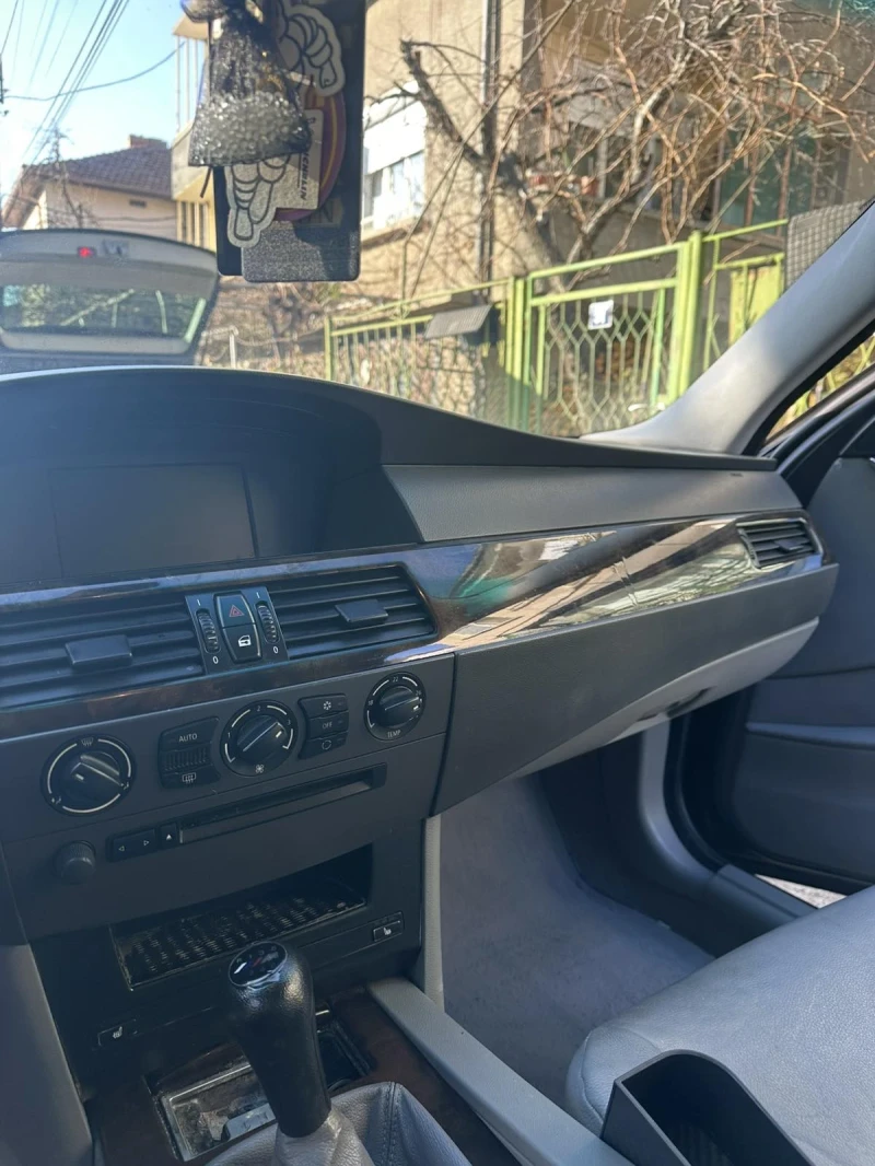 BMW 520, снимка 9 - Автомобили и джипове - 52920165