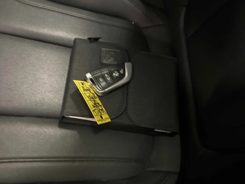 BMW 330 2019 XDRIVE * БЕЗ ПЪРВОНАЧАЛНА ВНОСКА * , снимка 13 - Автомобили и джипове - 52959279