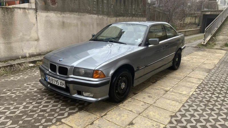 BMW 320, снимка 3 - Автомобили и джипове - 53474311