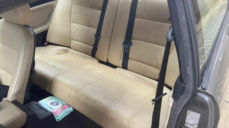 BMW 320, снимка 13 - Автомобили и джипове - 53474311