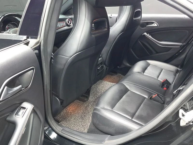 Mercedes-Benz CLA CLA200 CDI| 136к.с., снимка 12 - Автомобили и джипове - 56199533