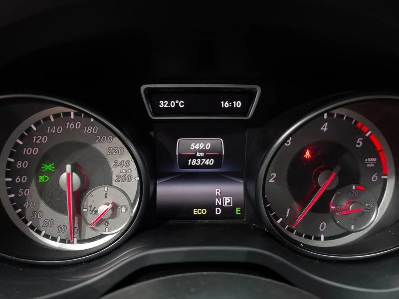 Mercedes-Benz CLA CLA200 CDI| 136к.с., снимка 8 - Автомобили и джипове - 56199533