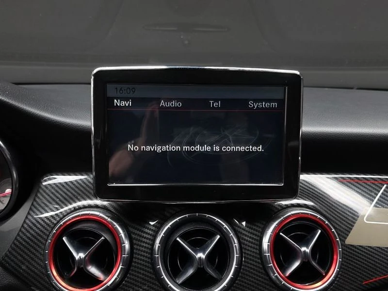 Mercedes-Benz CLA CLA200 CDI| 136к.с., снимка 14 - Автомобили и джипове - 56199533