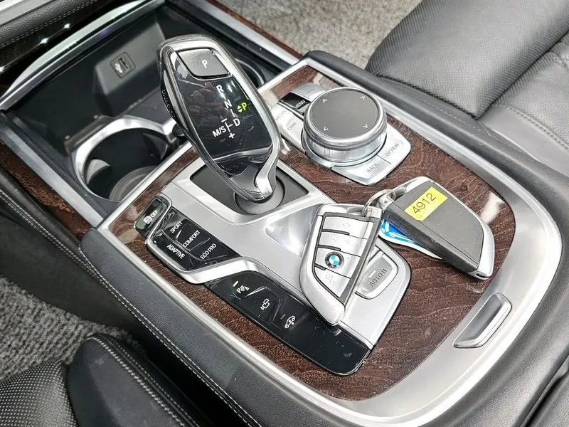 BMW 750 Li xDrive - ���� 30% ����� | Mobile.bg � ����������� 9