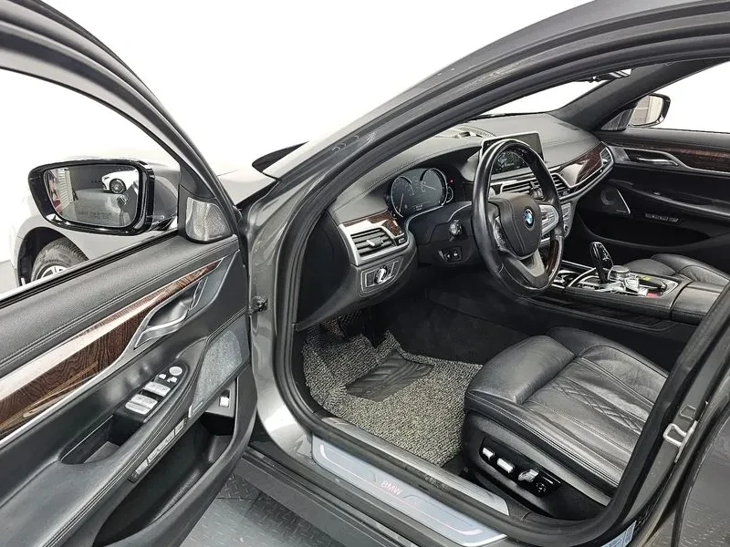 BMW 750 Li xDrive - ���� 30% ����� | Mobile.bg � ����������� 10