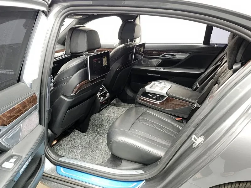 BMW 750 Li xDrive - ���� 30% ����� | Mobile.bg � ����������� 11