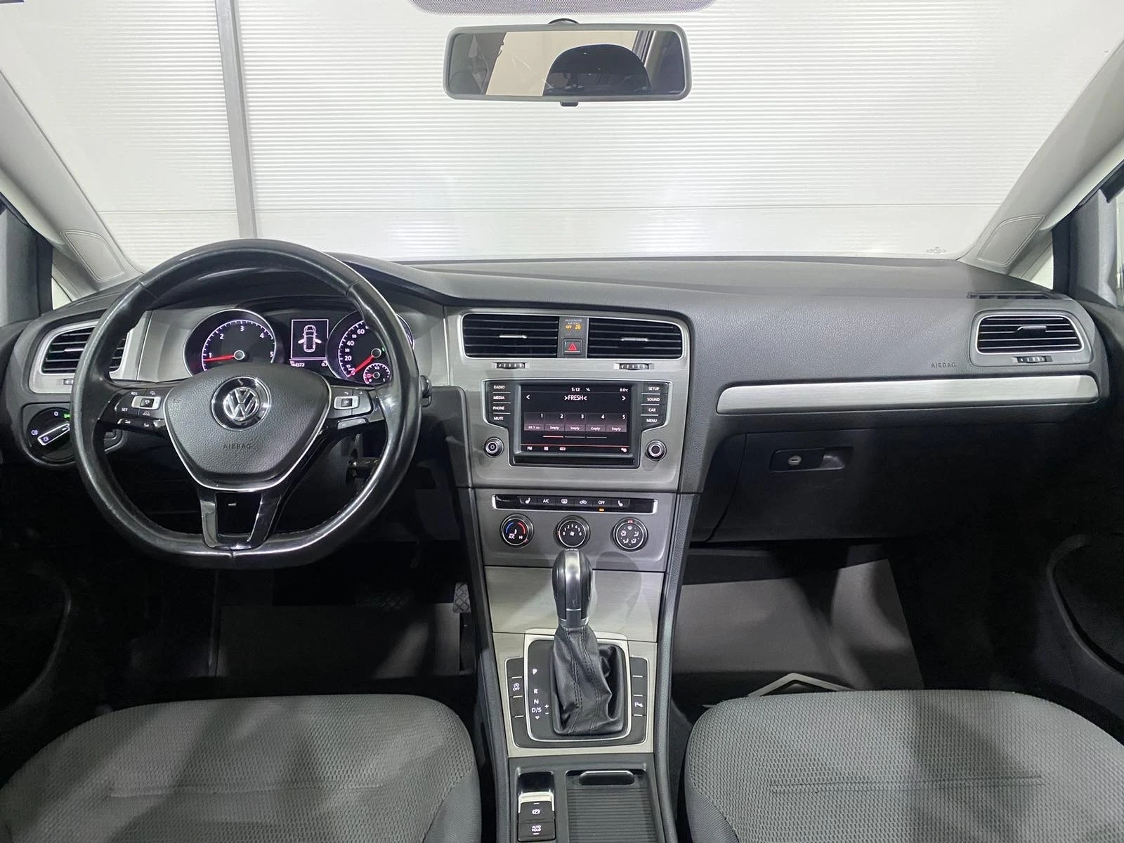 VW Golf 1.6 TDI - изображение 8