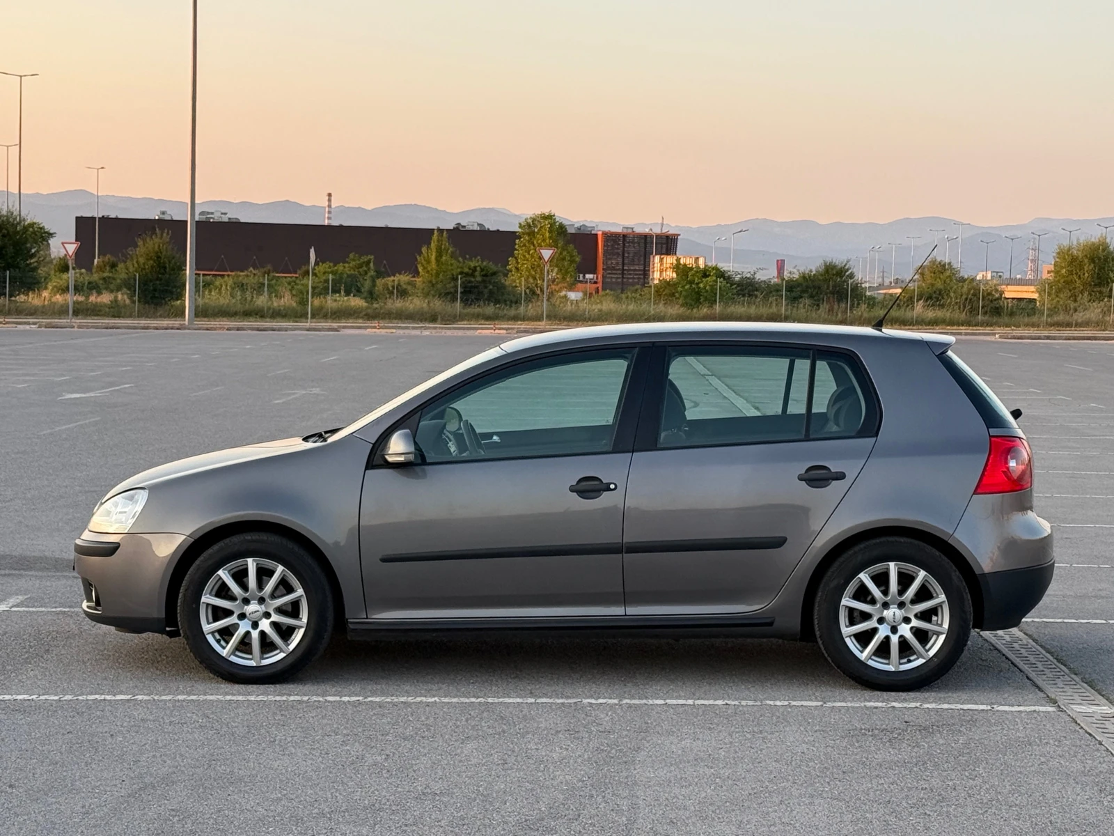 VW Golf 1.9TDI - изображение 3