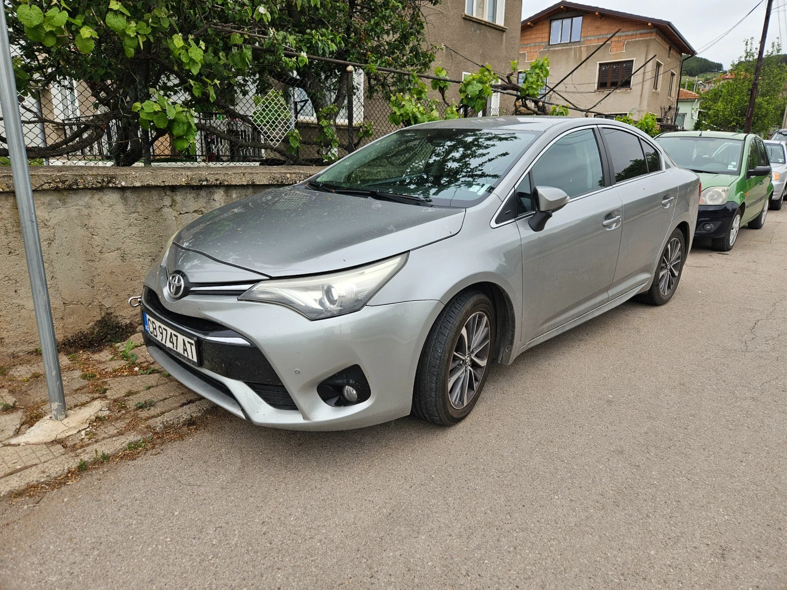 Toyota Avensis 2.0 Disel 143 коня - изображение 2