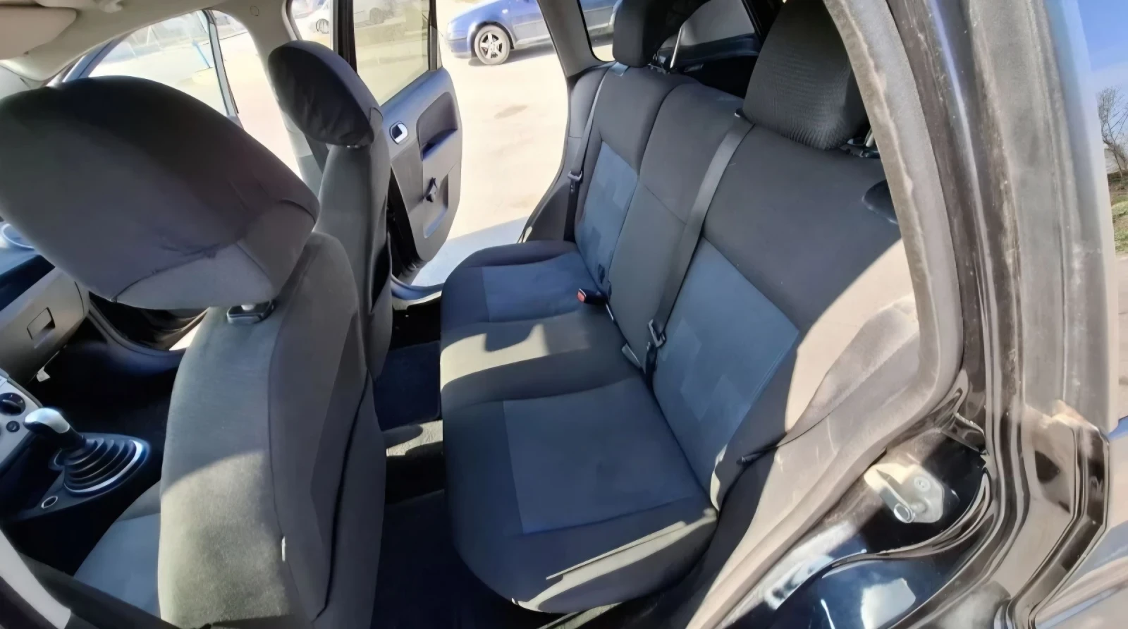 Ford Fiesta  - изображение 10