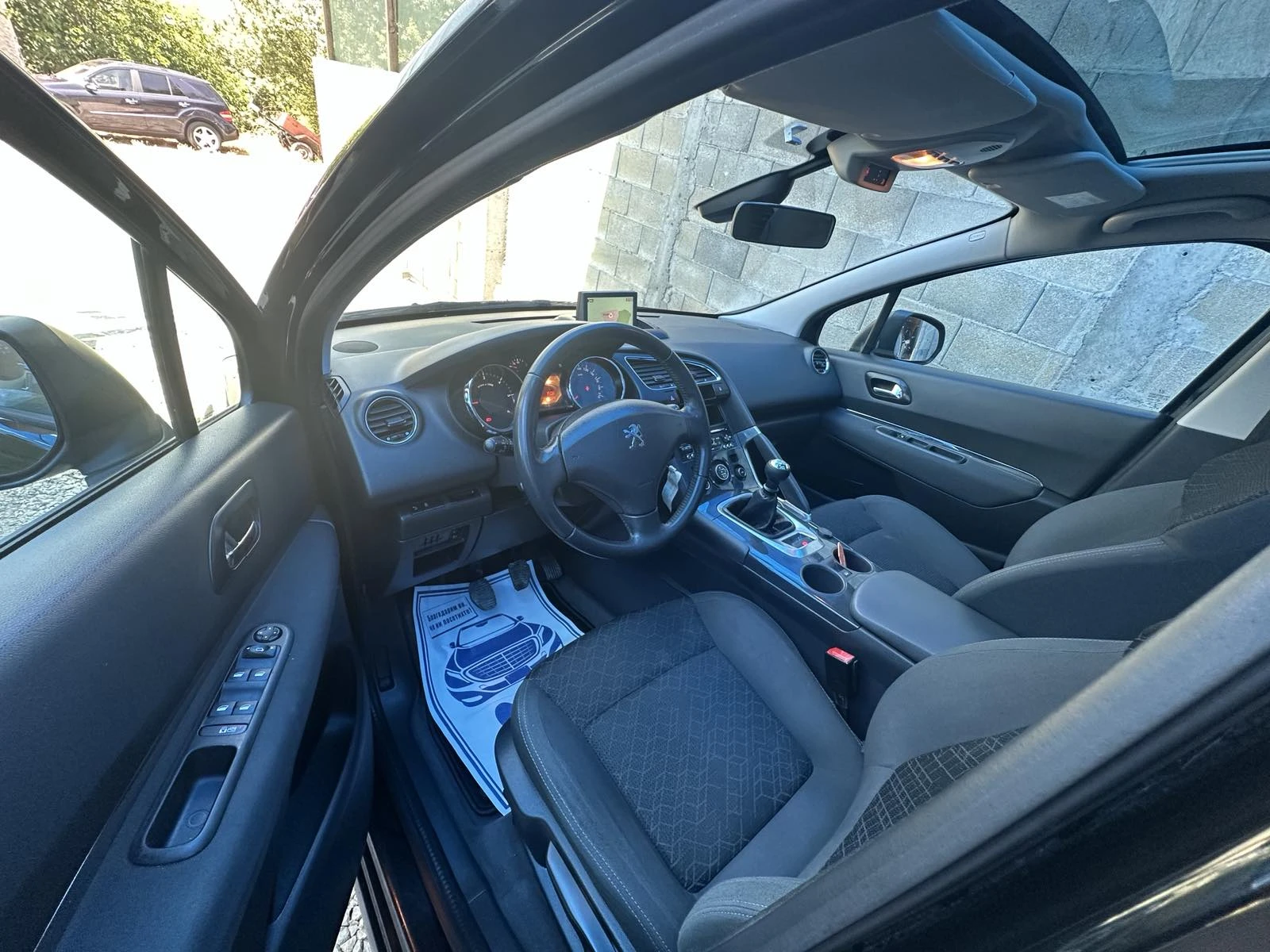Peugeot 3008 1.6HDi Навигация, Панорама, Лизинг - изображение 8